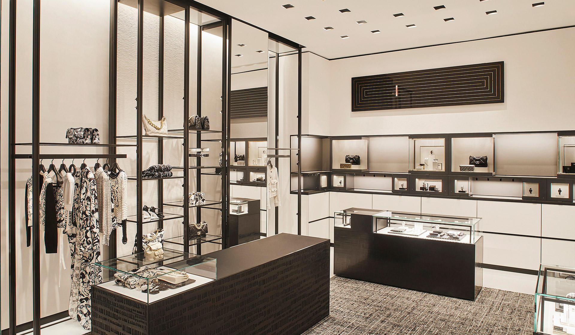 CHANEL Watches and Fine Jewelry boutique 18 Place Vendôme  CHANEL