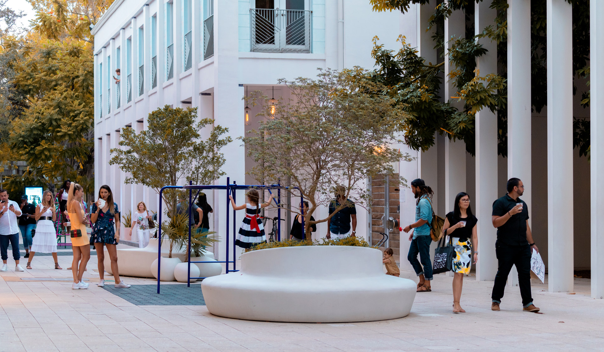 Holiday Shoppers at the Miami Design District
