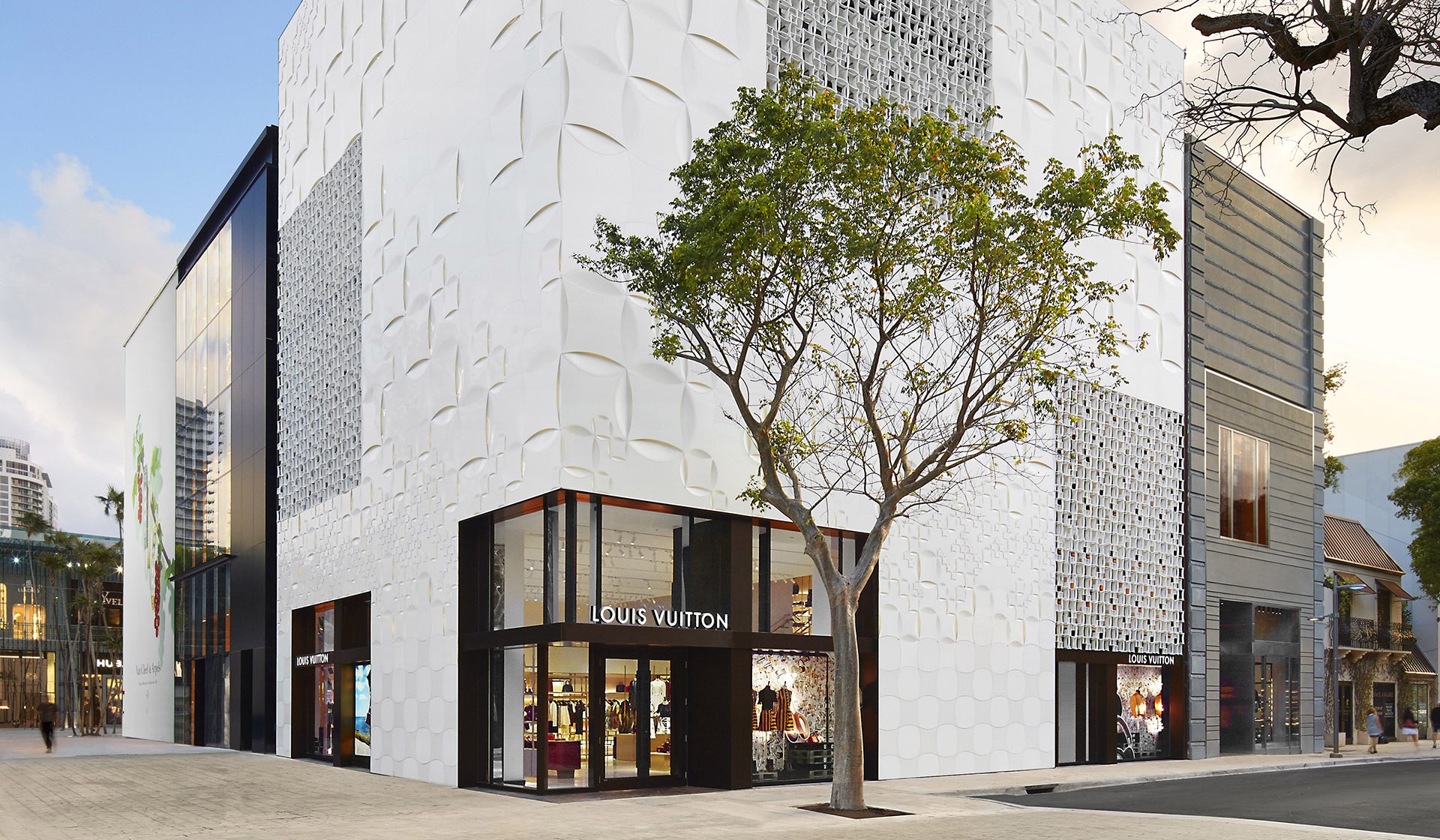 Chi tiết 61+ về louis vuitton stores in florida